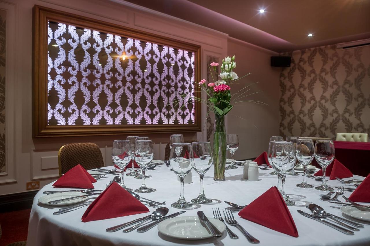 The Carraig Hotel Carrick-on-Suir Exterior photo